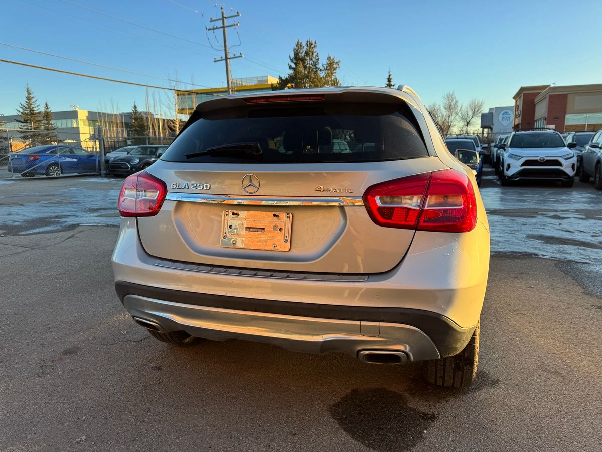 2017 Mercedes-Benz GLA - Image 7