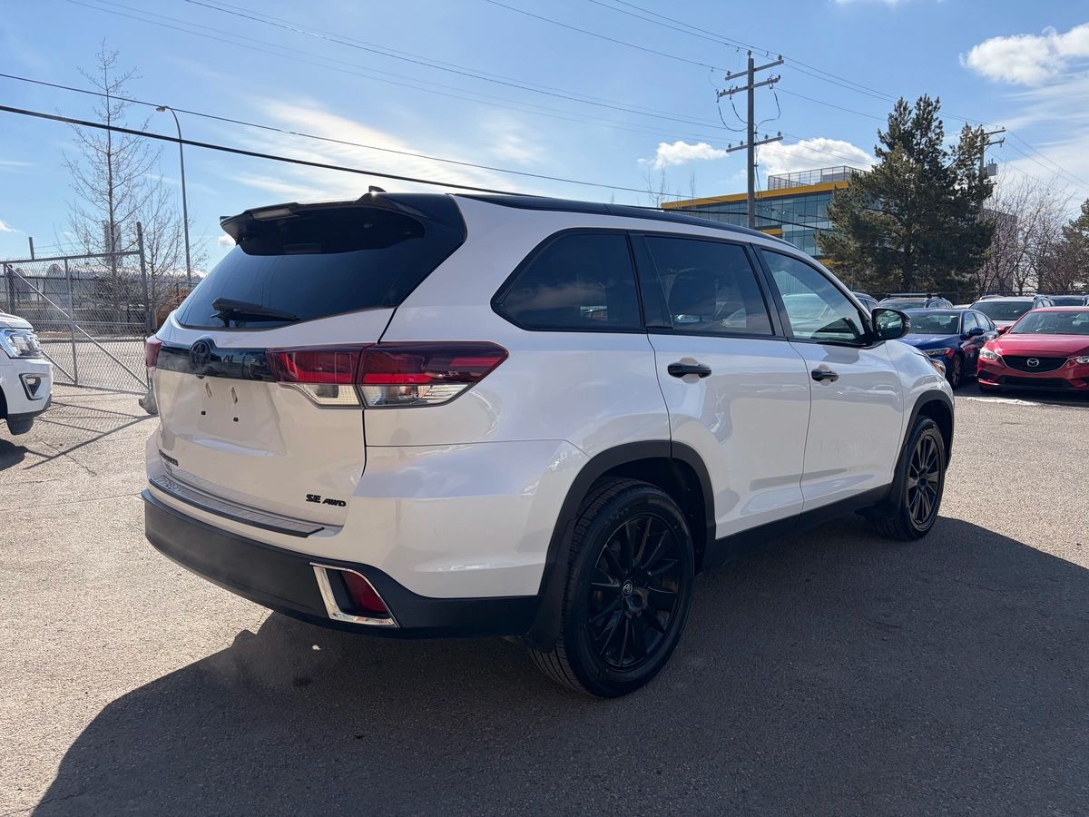 2019 Toyota Highlander - Image 6