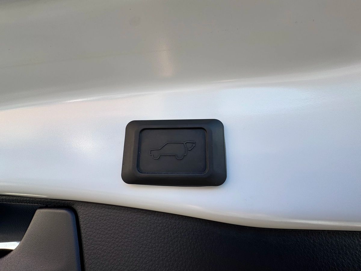 2023 Toyota RAV4 Prime - Image 23