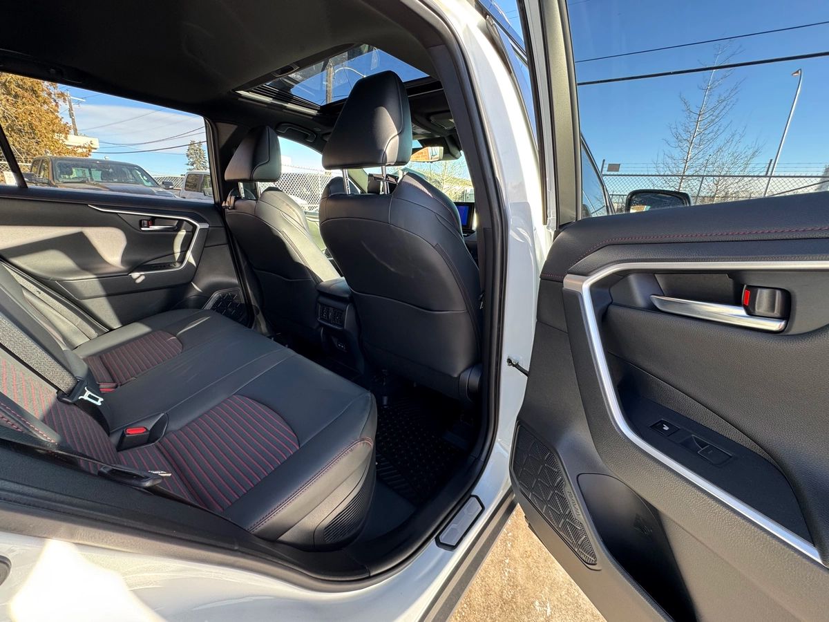 2023 Toyota RAV4 Prime - Image 24