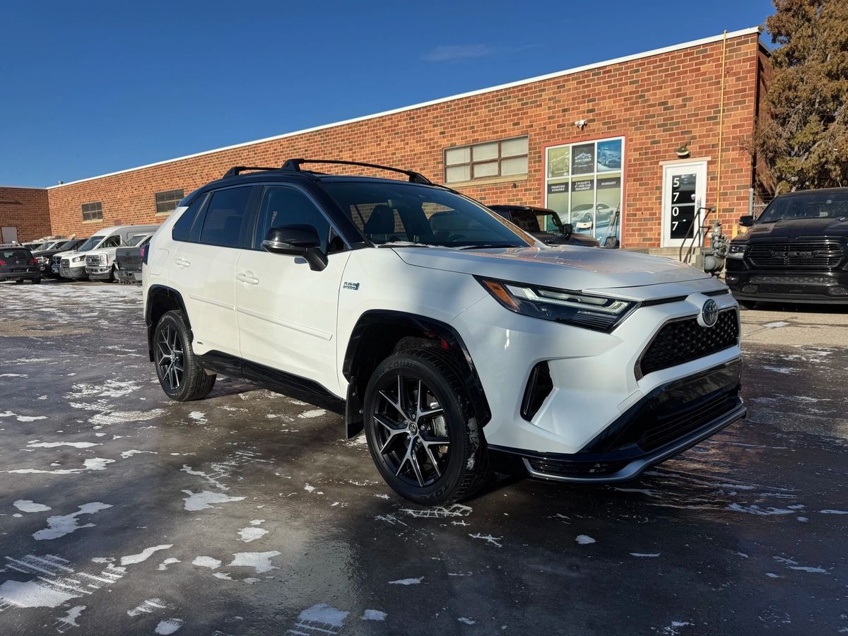 2023 Toyota RAV4 Prime - Image 3