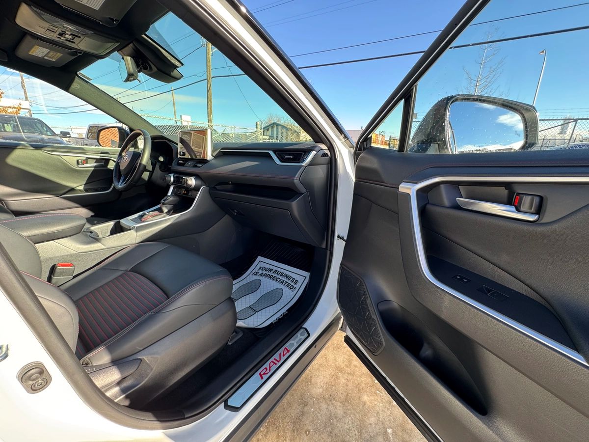 2023 Toyota RAV4 Prime - Image 27