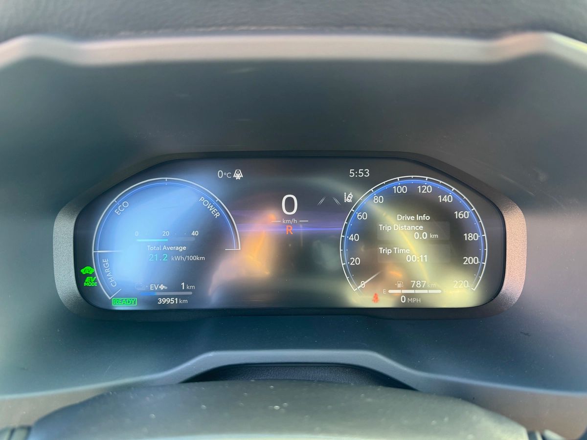 2023 Toyota RAV4 Prime - Image 10