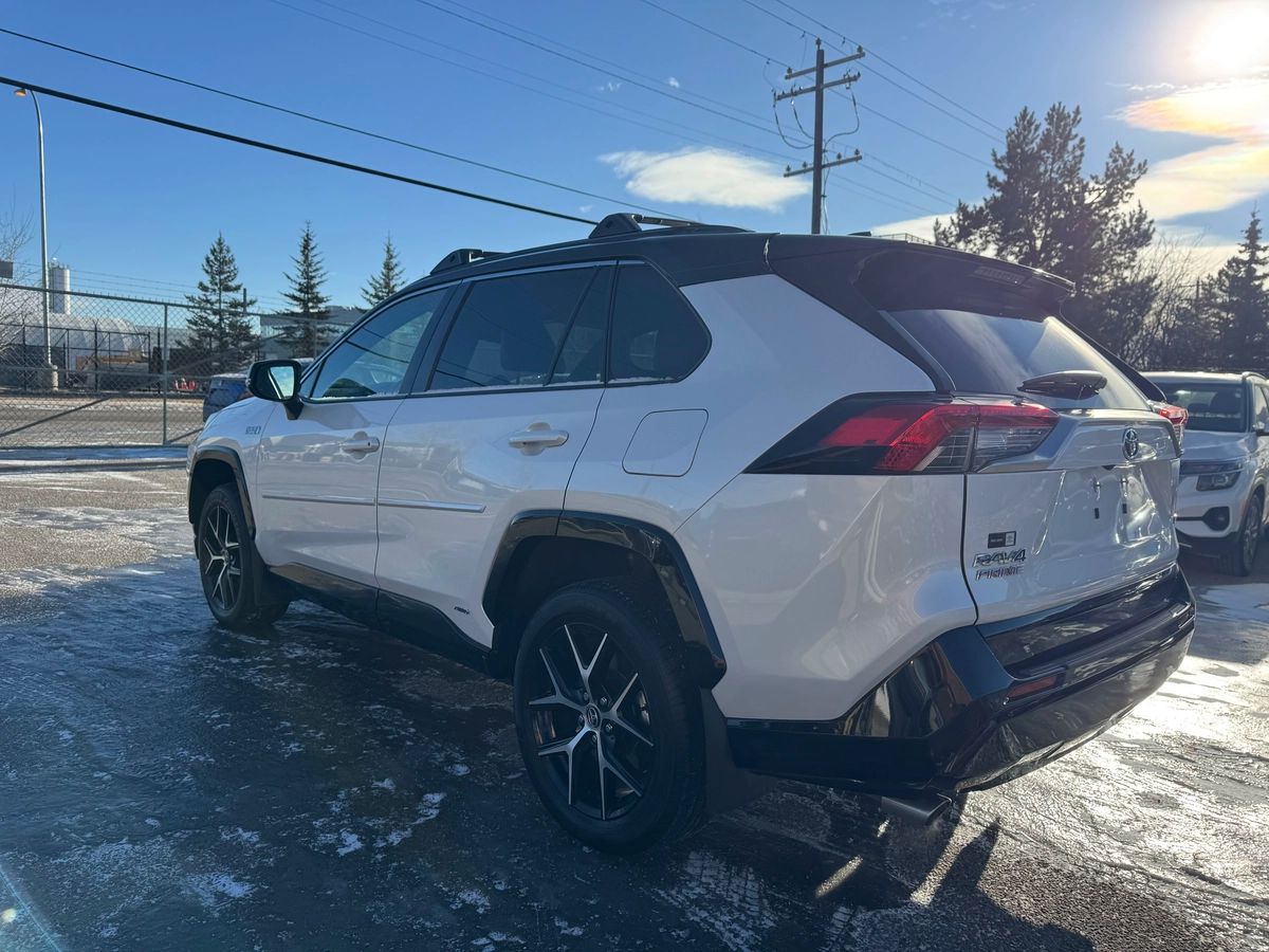 2023 Toyota RAV4 Prime - Image 7