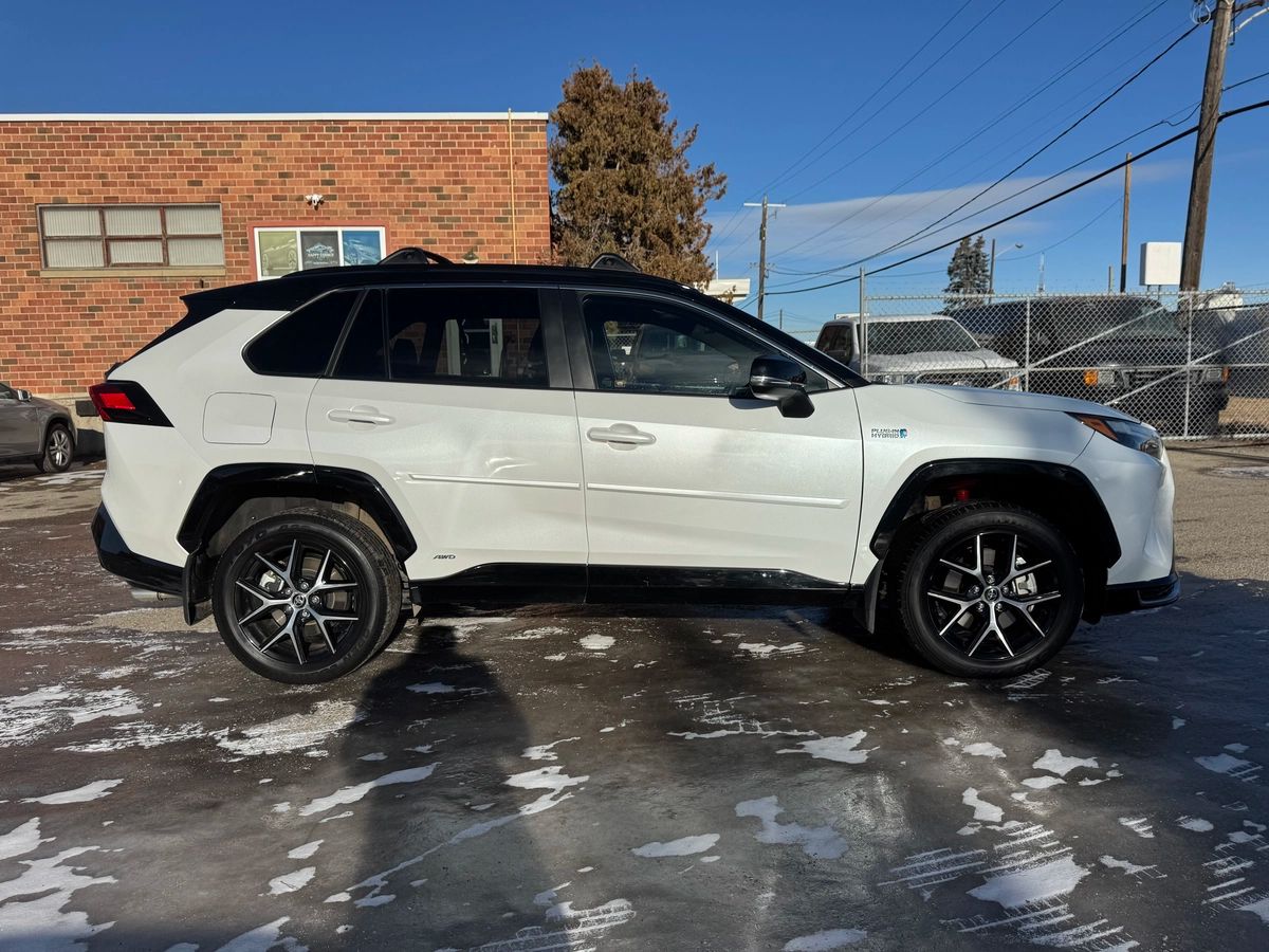 2023 Toyota RAV4 Prime - Image 4