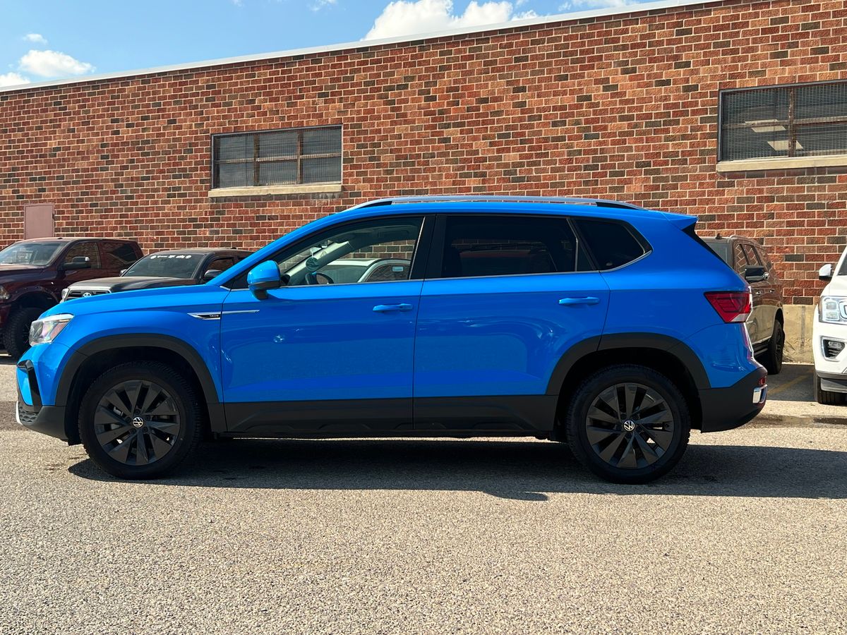 2024 Volkswagen Taos Comfortline - Image 4