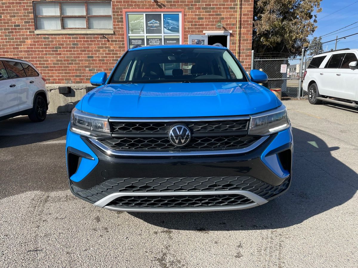 2024 Volkswagen Taos - Image 2