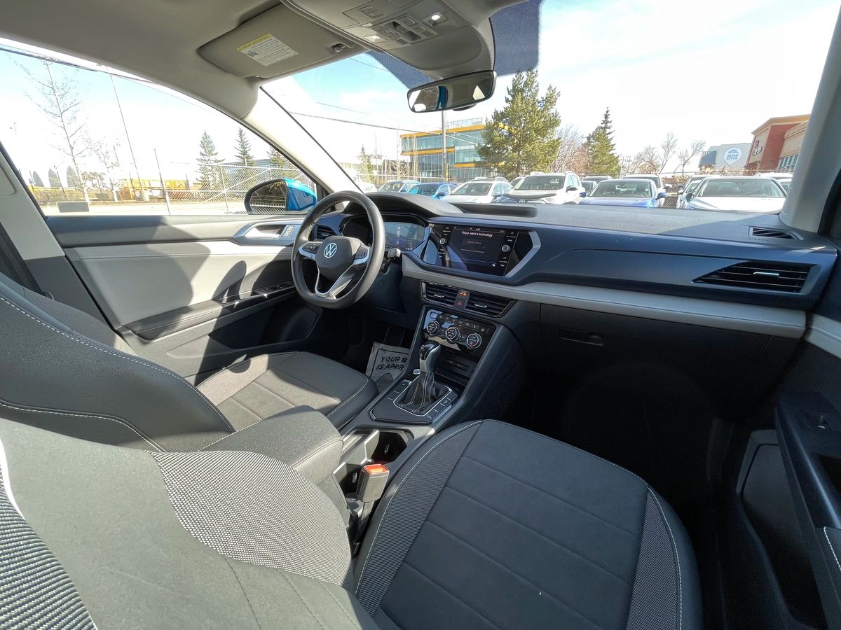 2024 Volkswagen Taos - Image 22