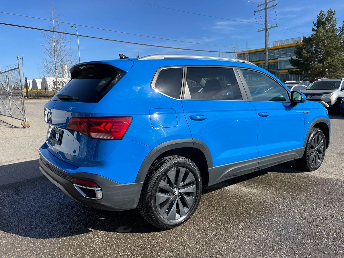 2024 Volkswagen Taos - Image 5