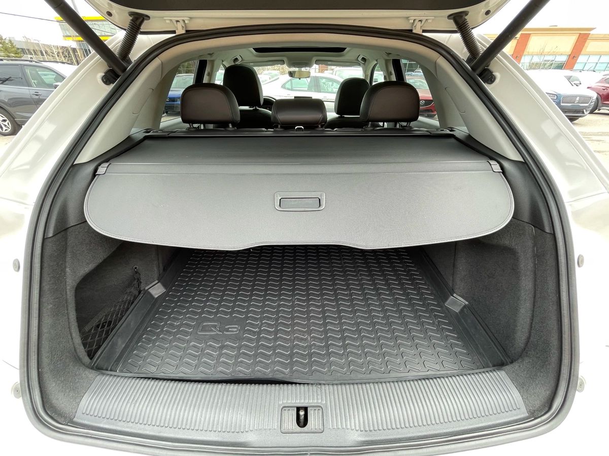 2016 Audi Q3 - Image 17