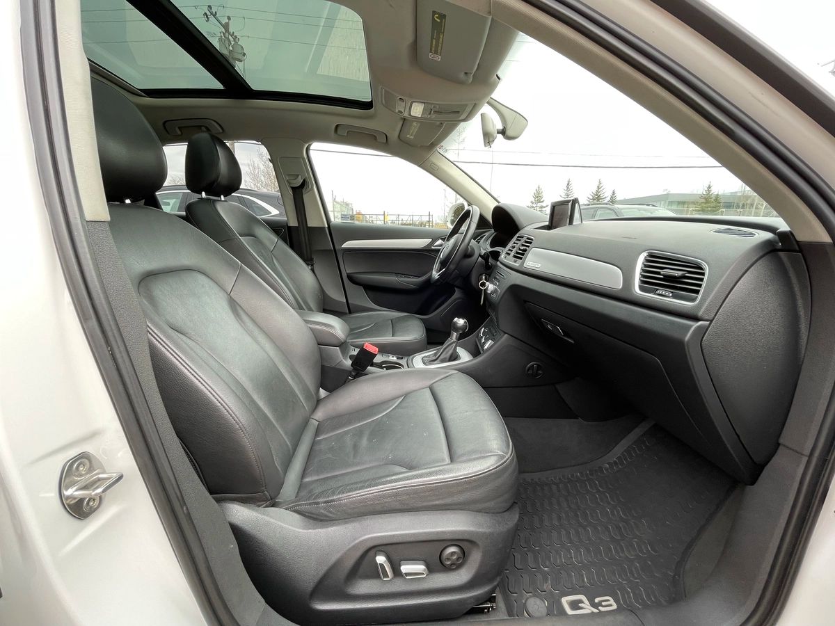 2016 Audi Q3 - Image 26