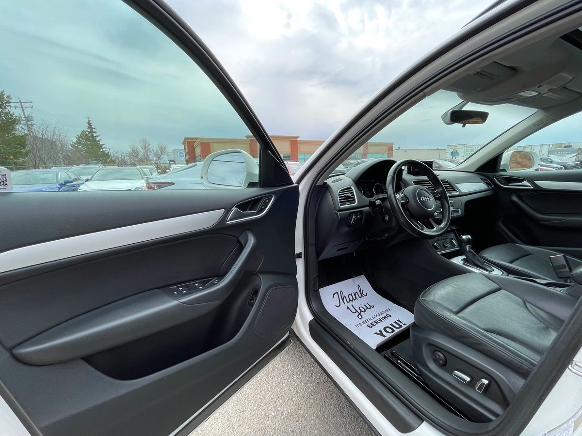 2016 Audi Q3 - Image 13