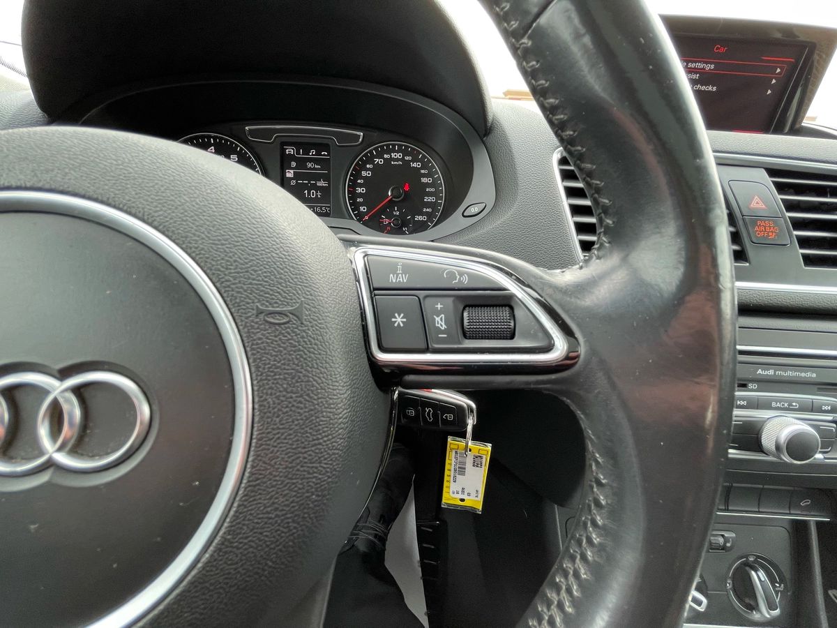 2016 Audi Q3 - Image 32
