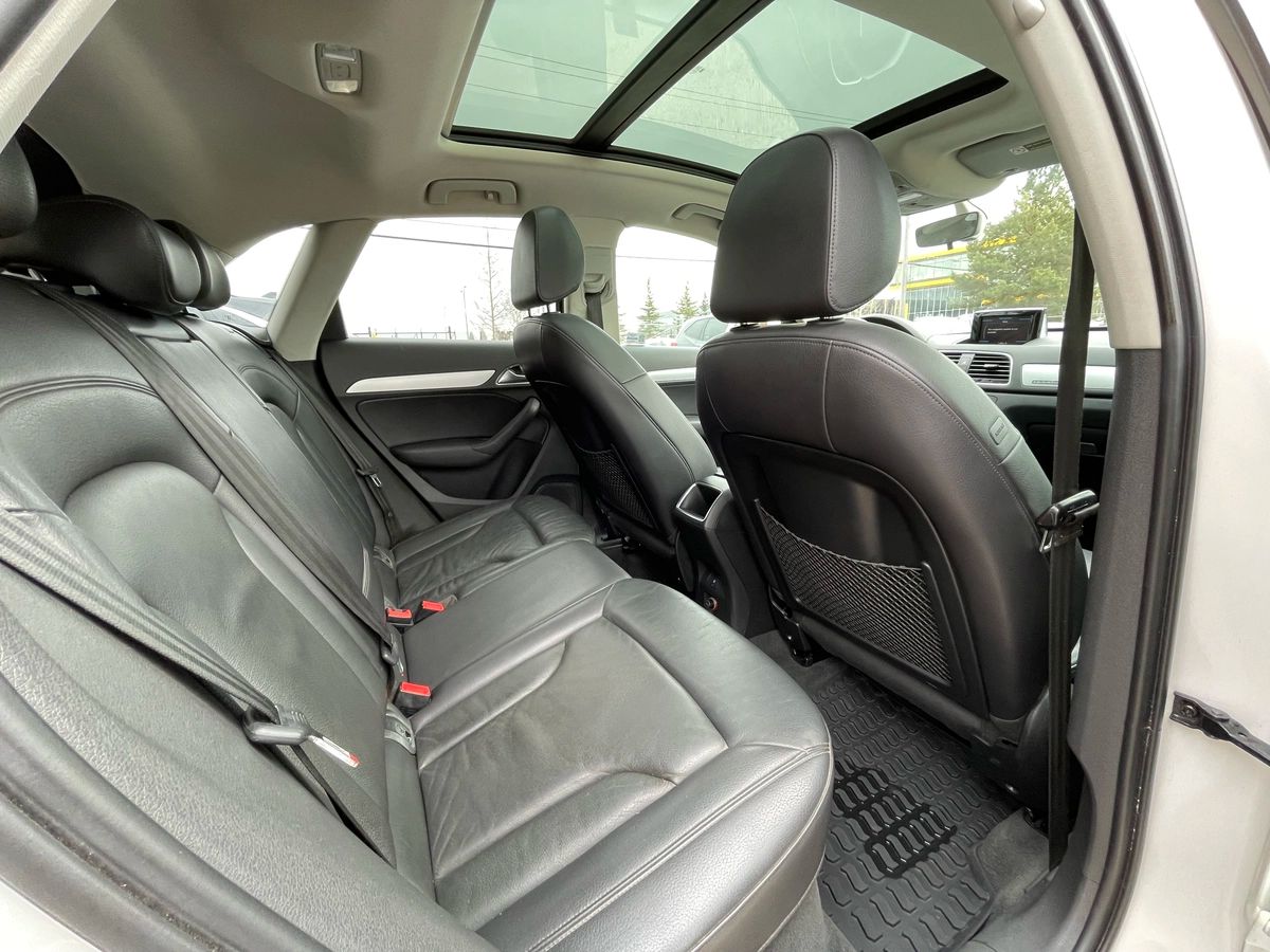 2016 Audi Q3 - Image 22