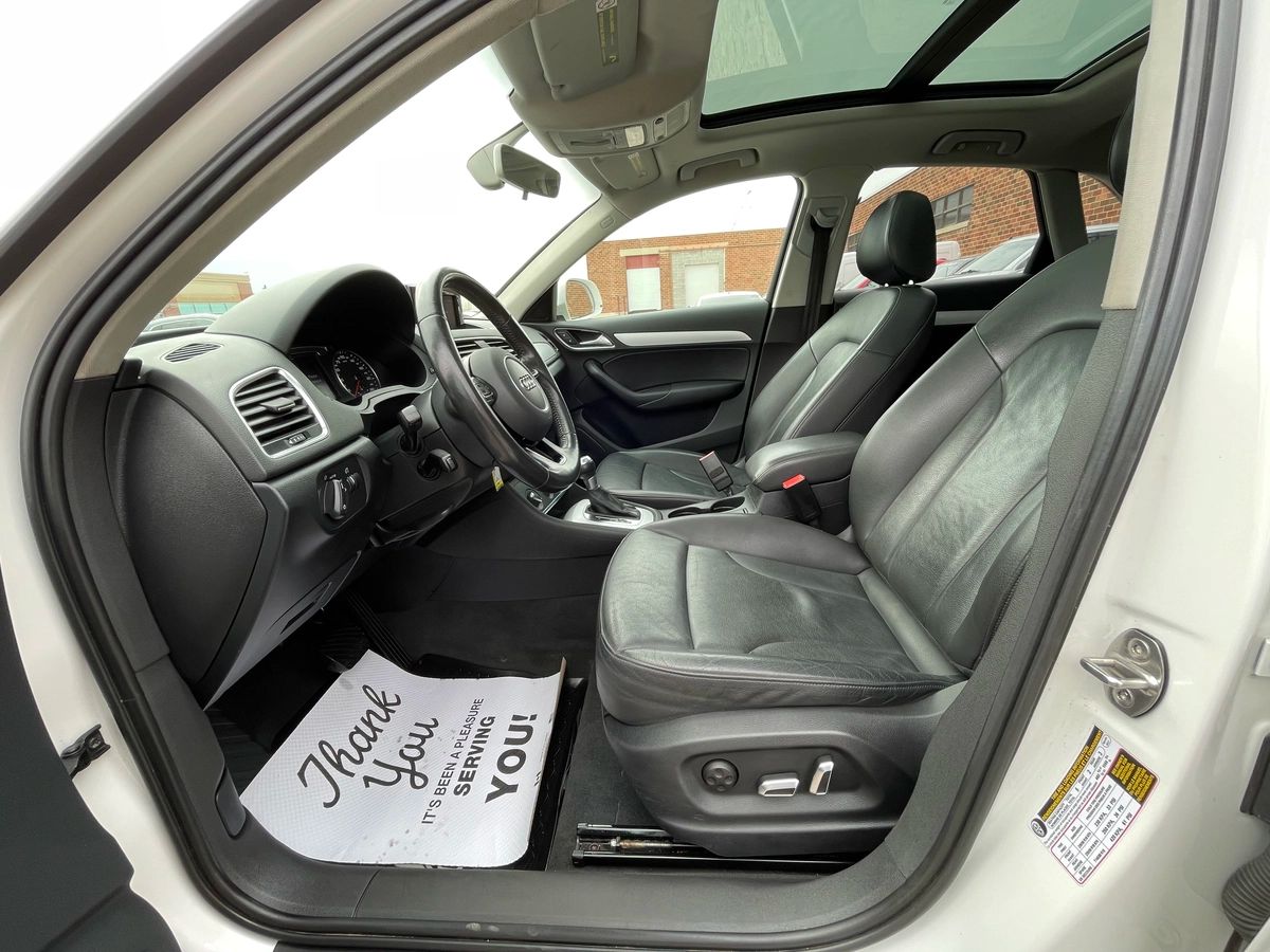 2016 Audi Q3 - Image 11