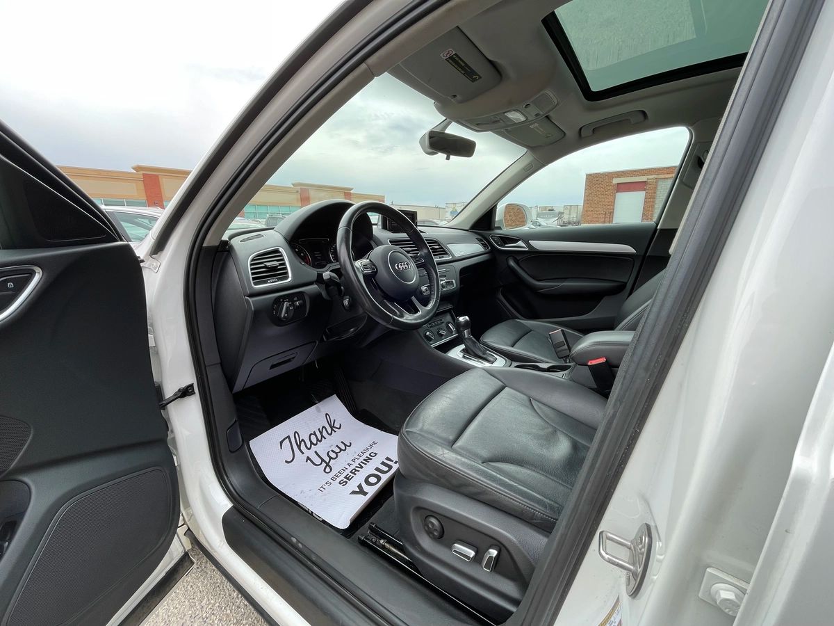 2016 Audi Q3 - Image 10