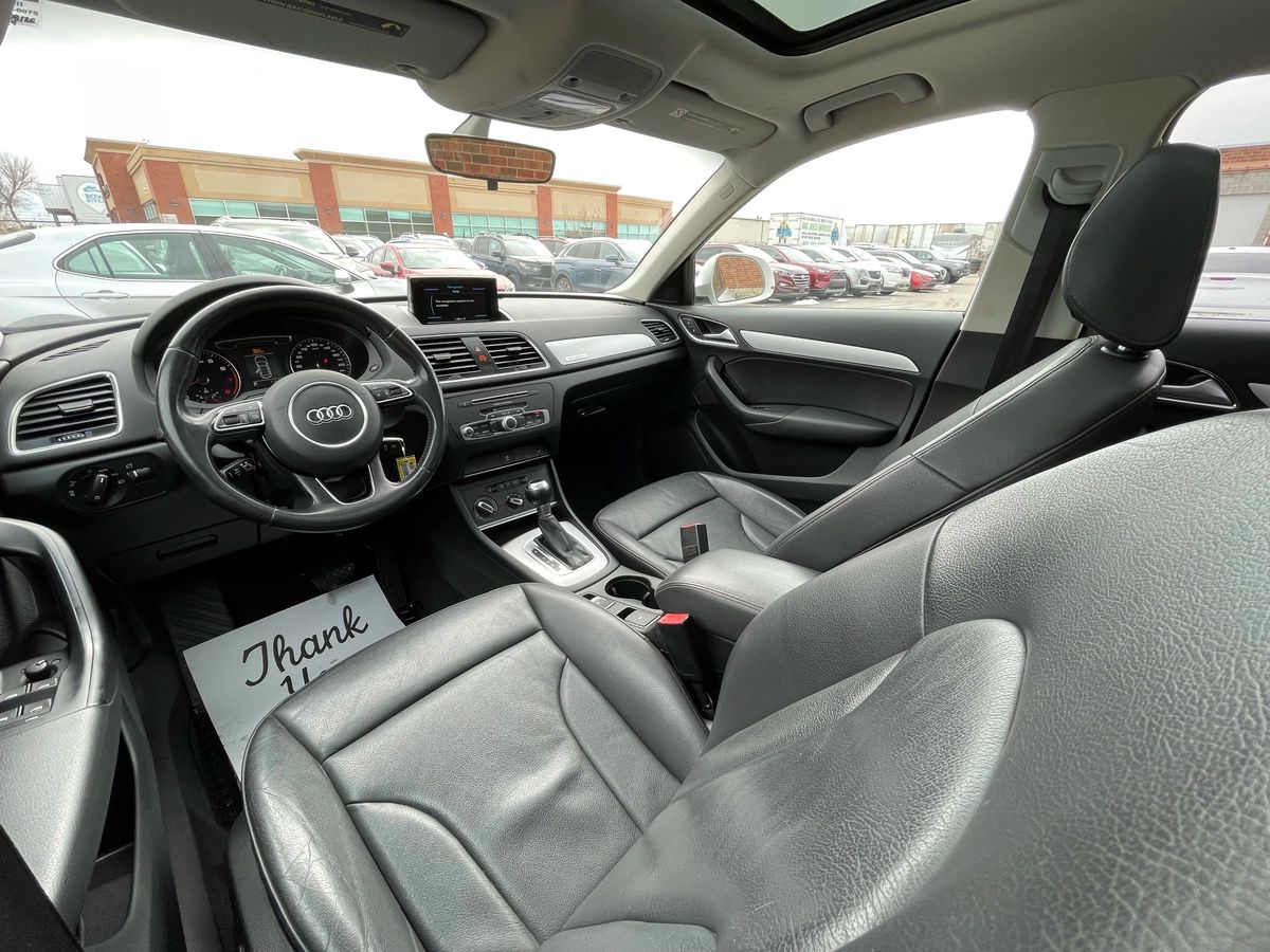2016 Audi Q3 - Image 16
