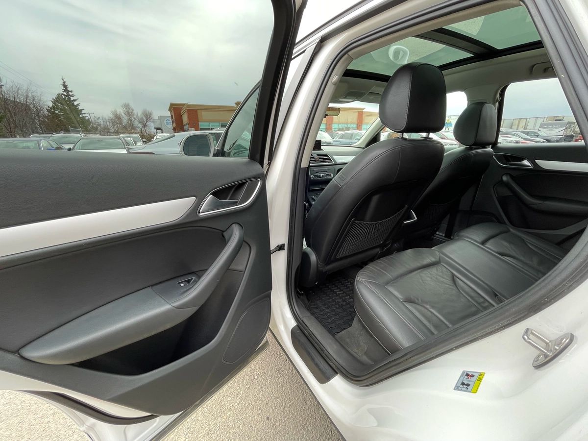 2016 Audi Q3 - Image 15