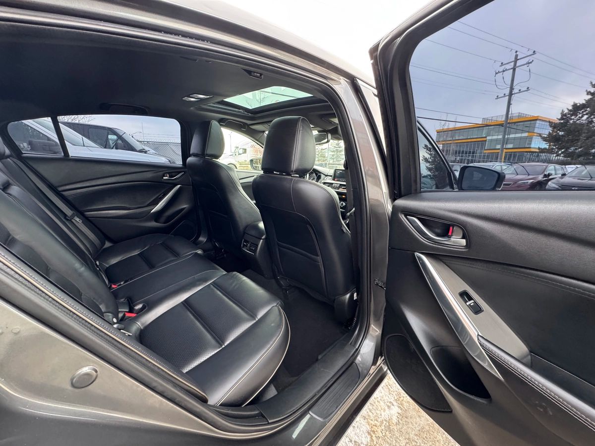 2017 Mazda Mazda6 - Image 18