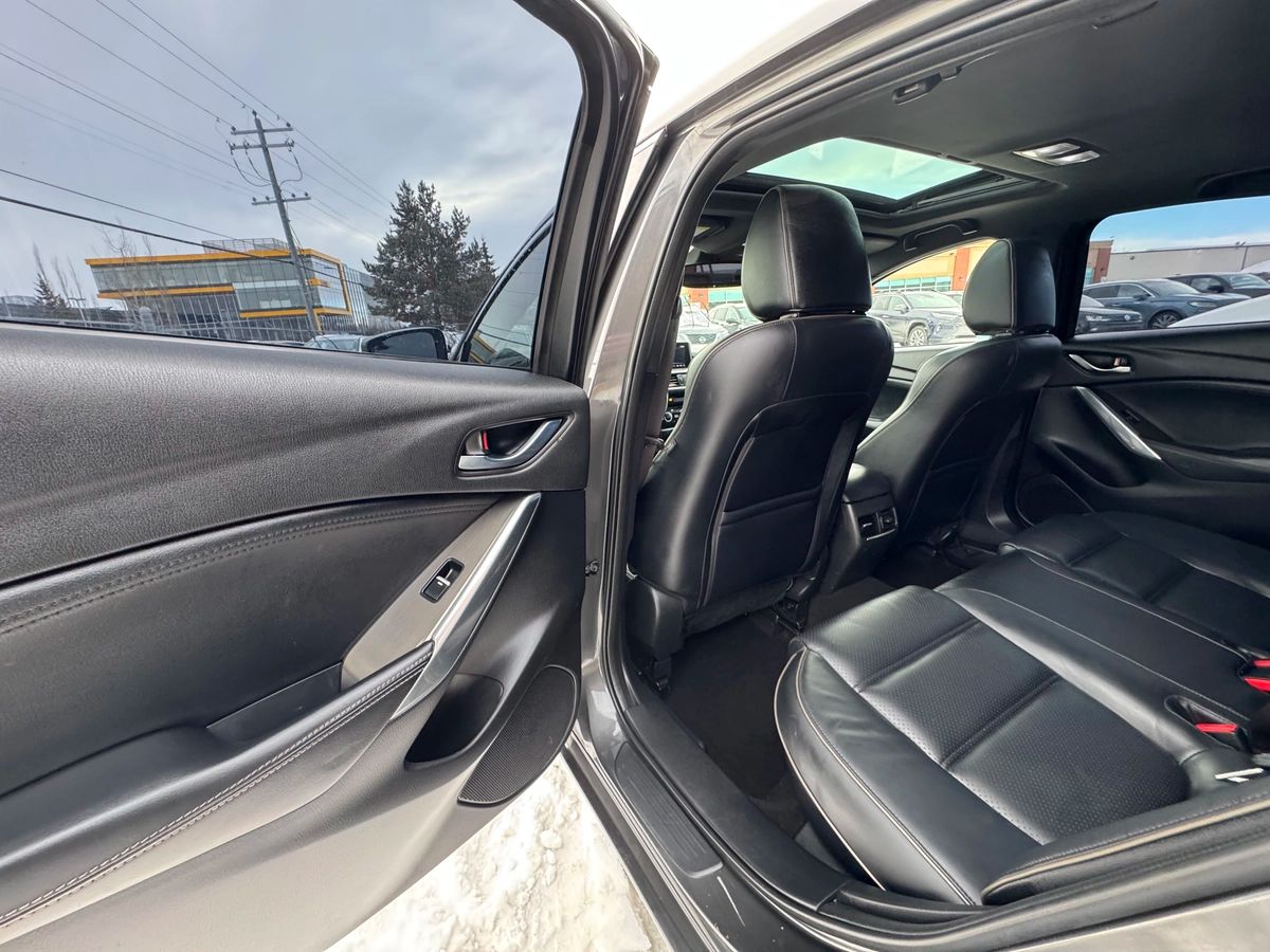 2017 Mazda Mazda6 - Image 16