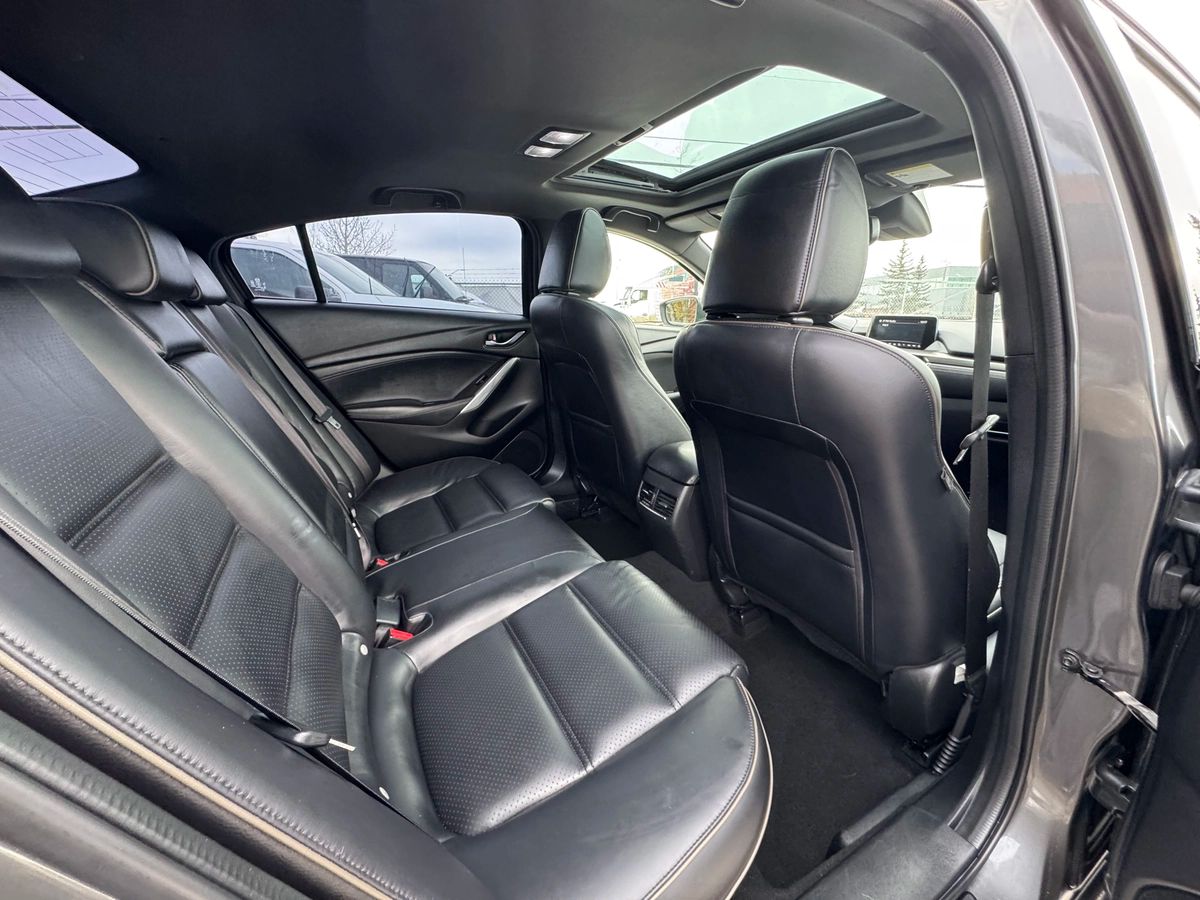 2017 Mazda Mazda6 - Image 19