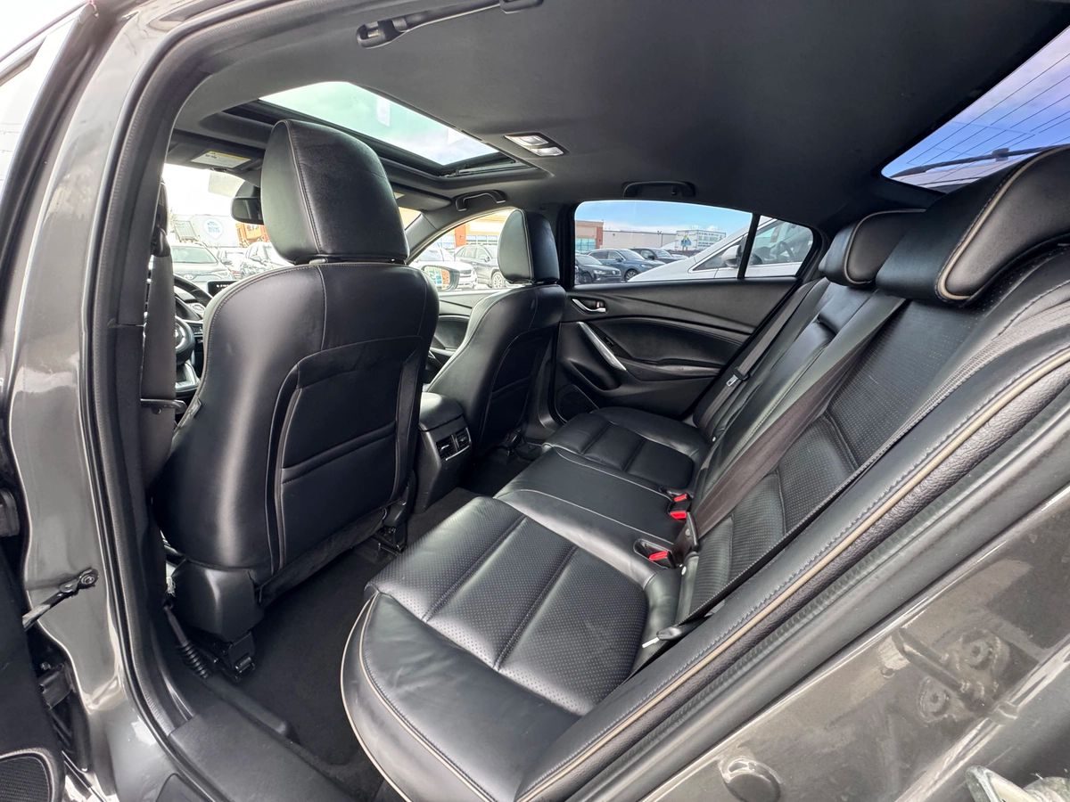 2017 Mazda Mazda6 - Image 15