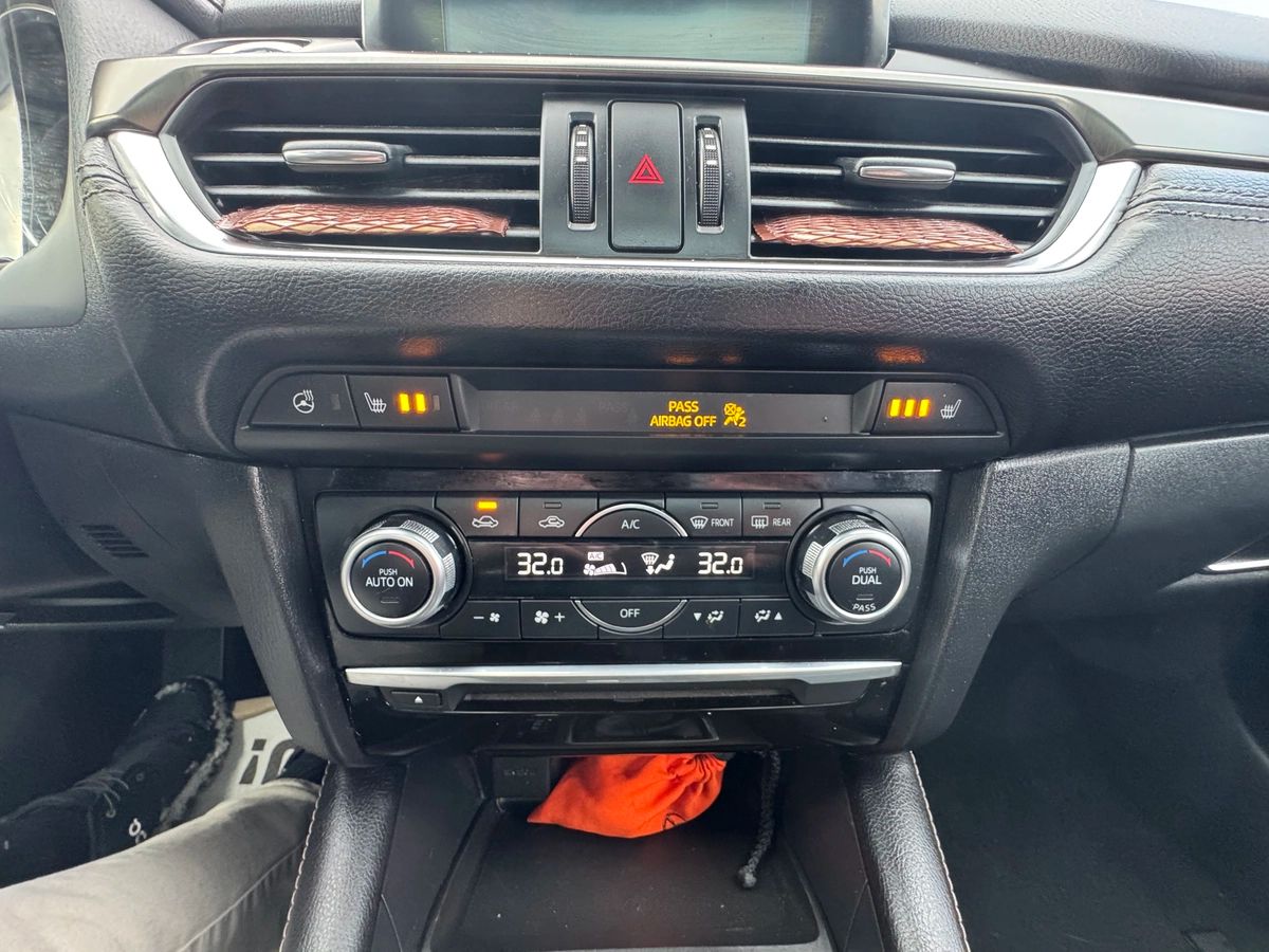 2017 Mazda Mazda6 - Image 25