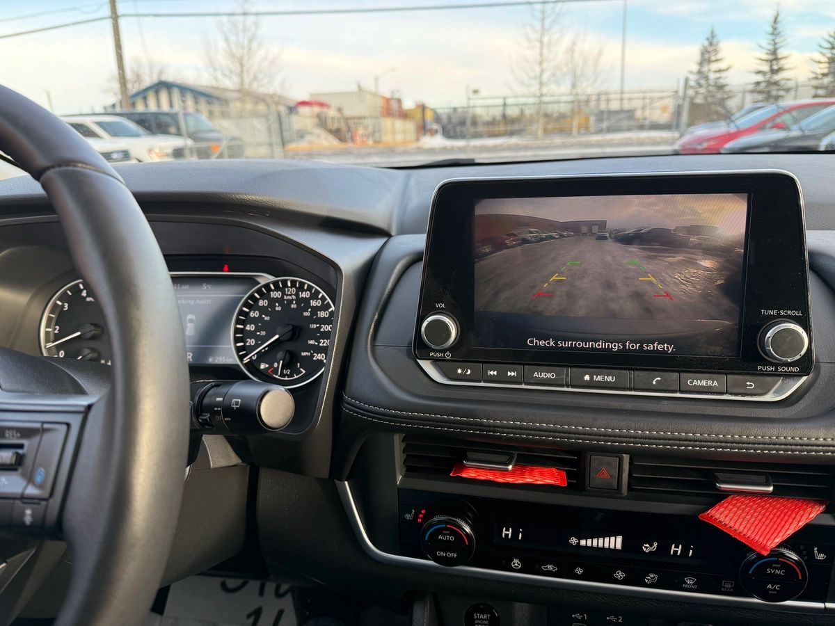 2024 Nissan Rogue - Image 26