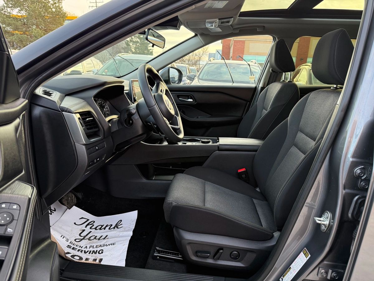 2024 Nissan Rogue - Image 21