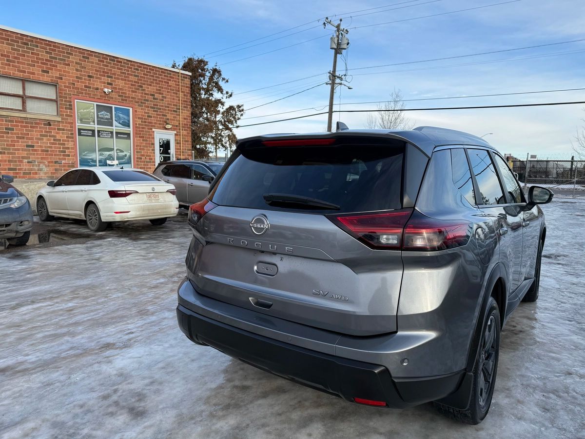 2024 Nissan Rogue - Image 7