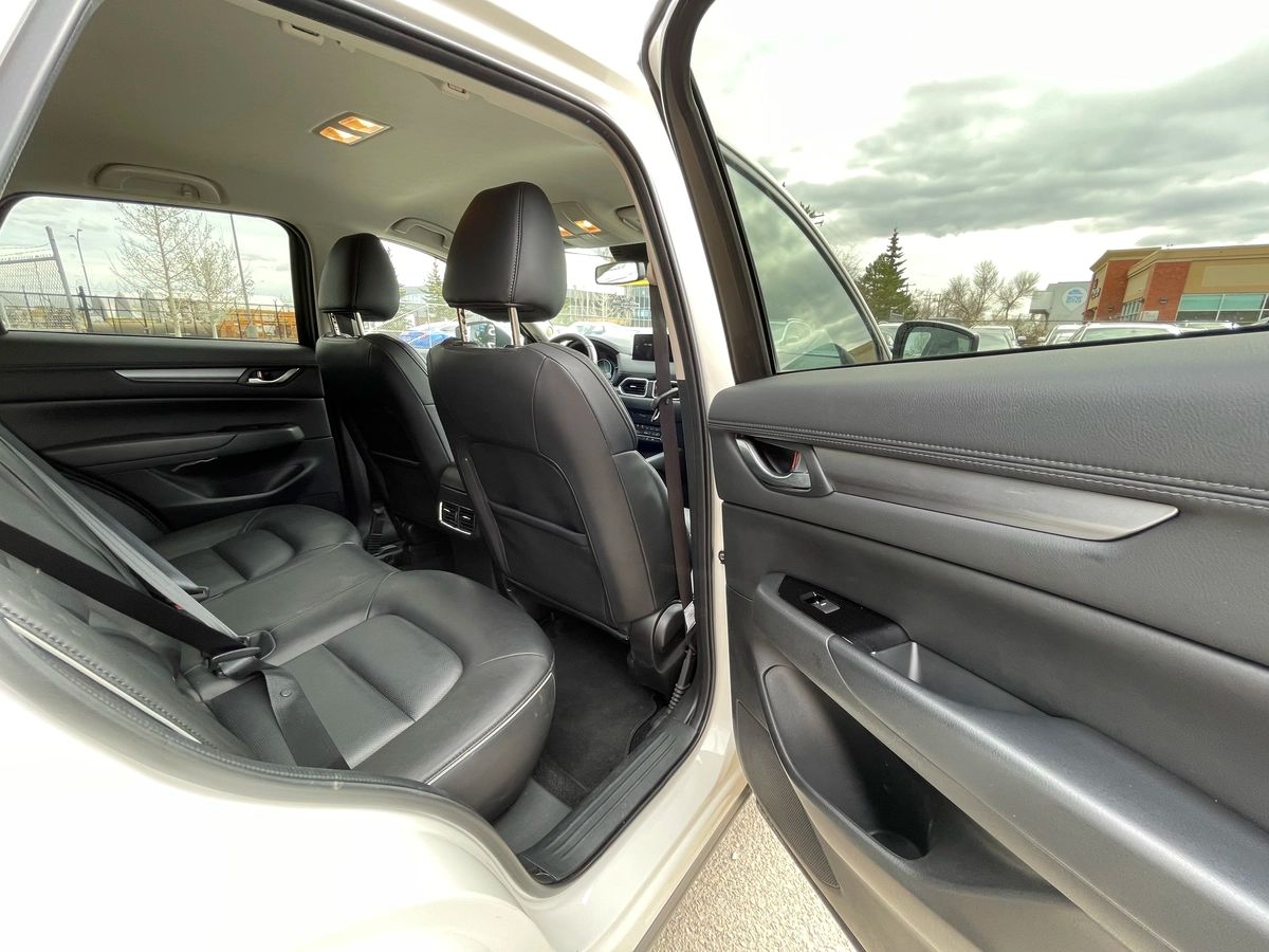 2025 Mazda CX-5 - Image 19