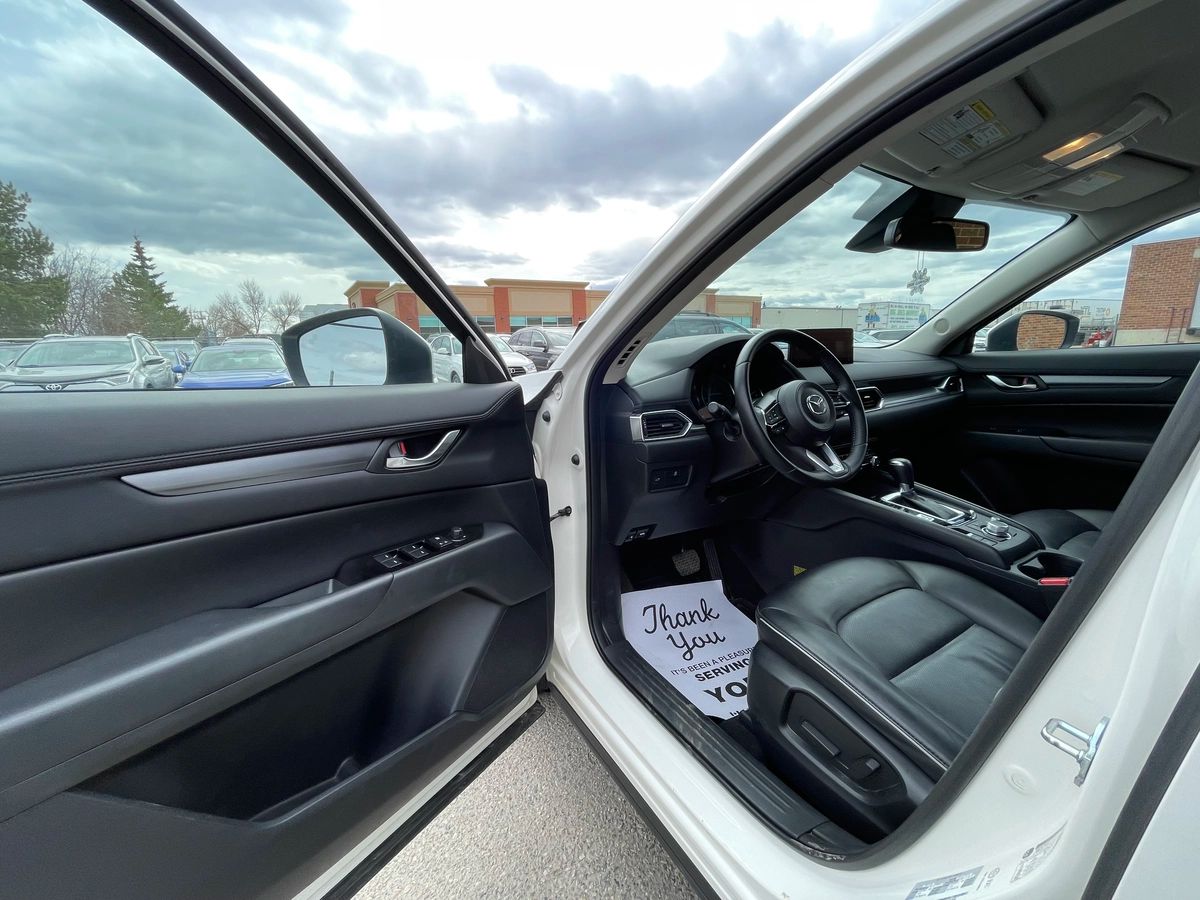 2025 Mazda CX-5 - Image 12