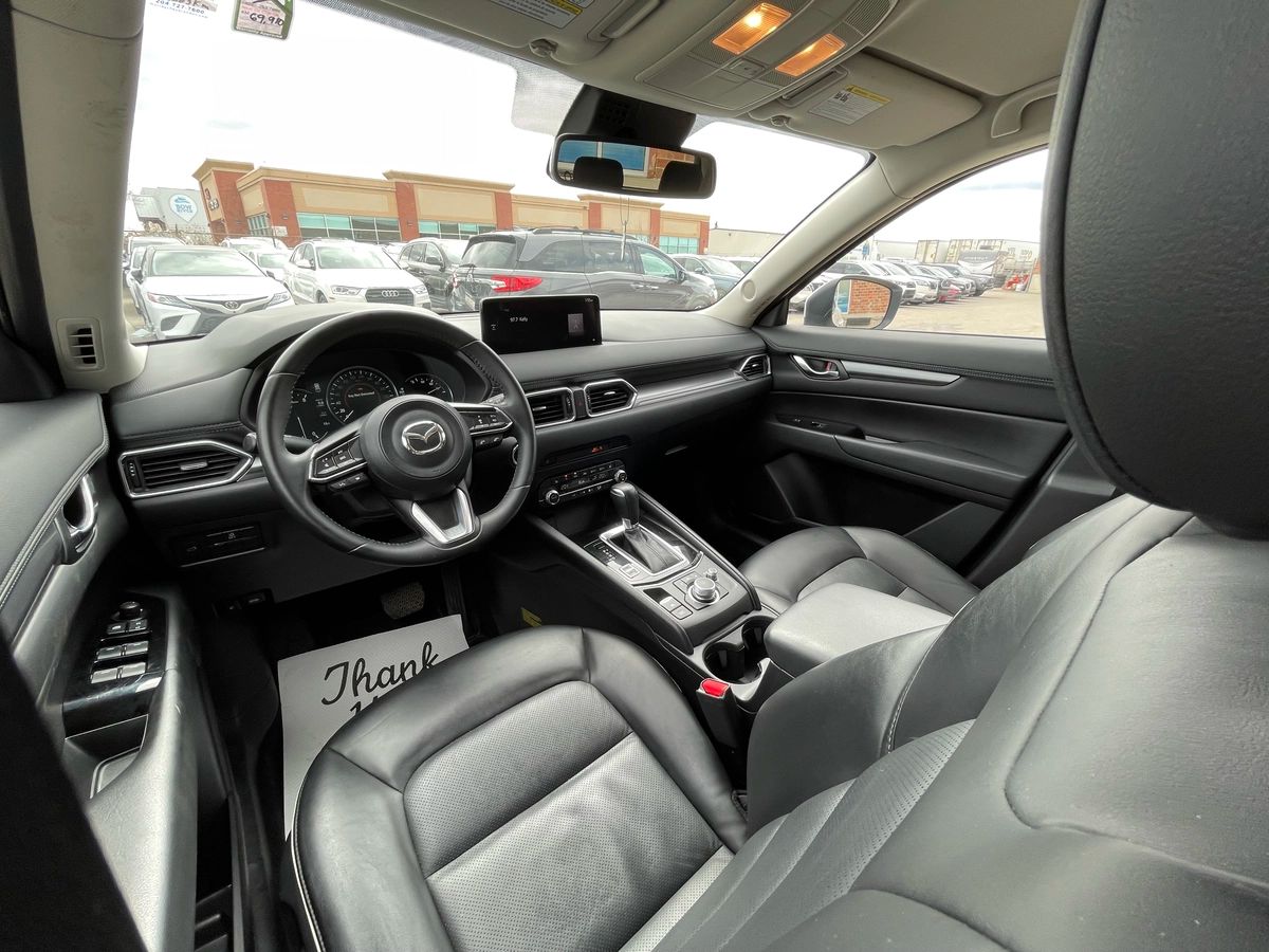 2025 Mazda CX-5 - Image 16