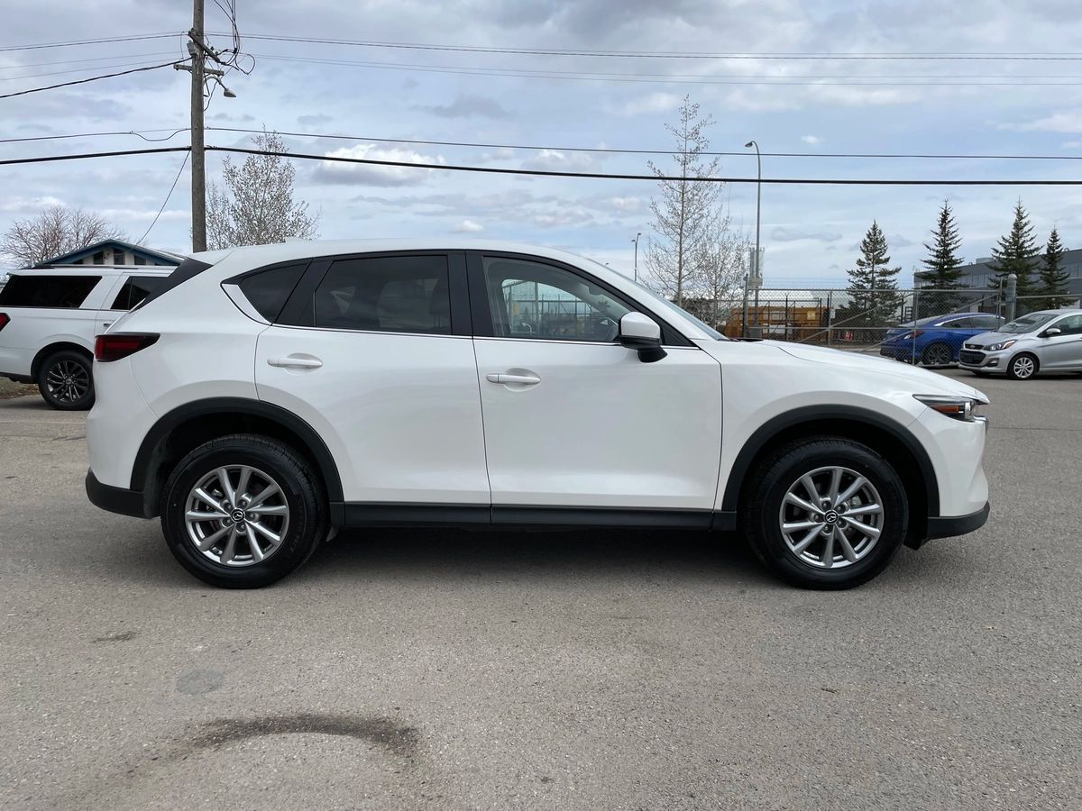 2025 Mazda CX-5 - Image 4