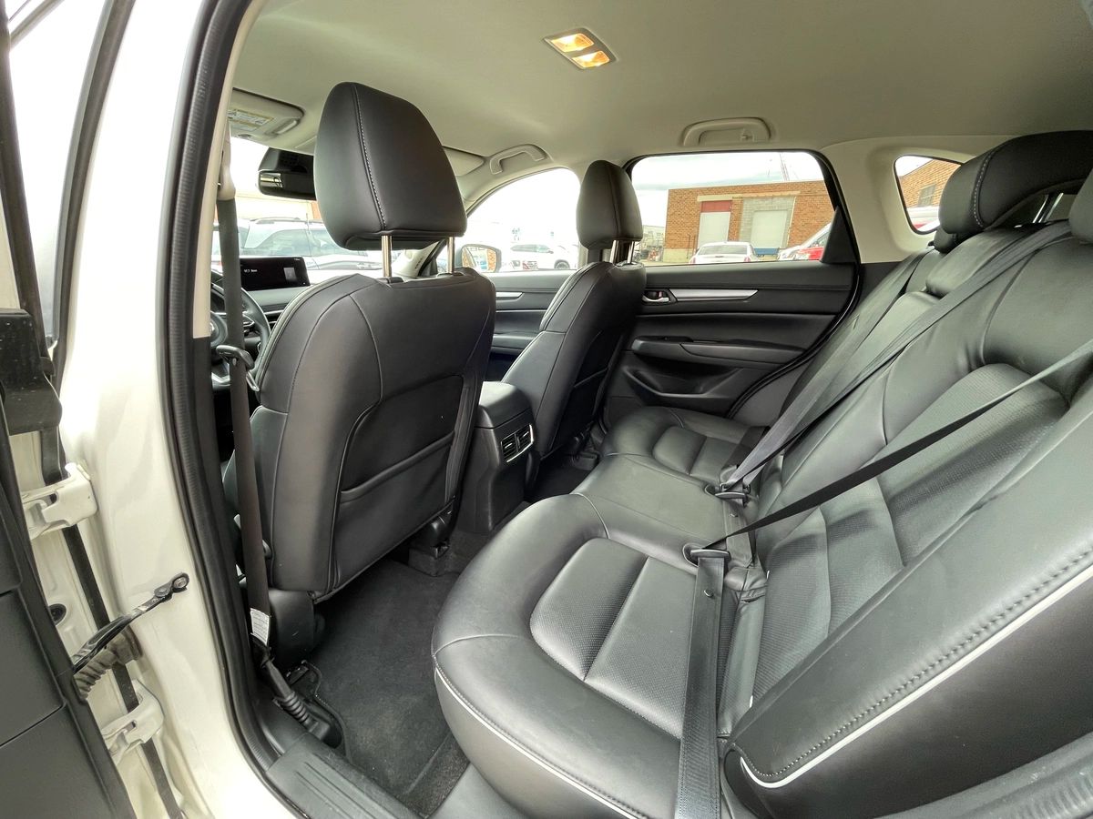 2025 Mazda CX-5 - Image 14