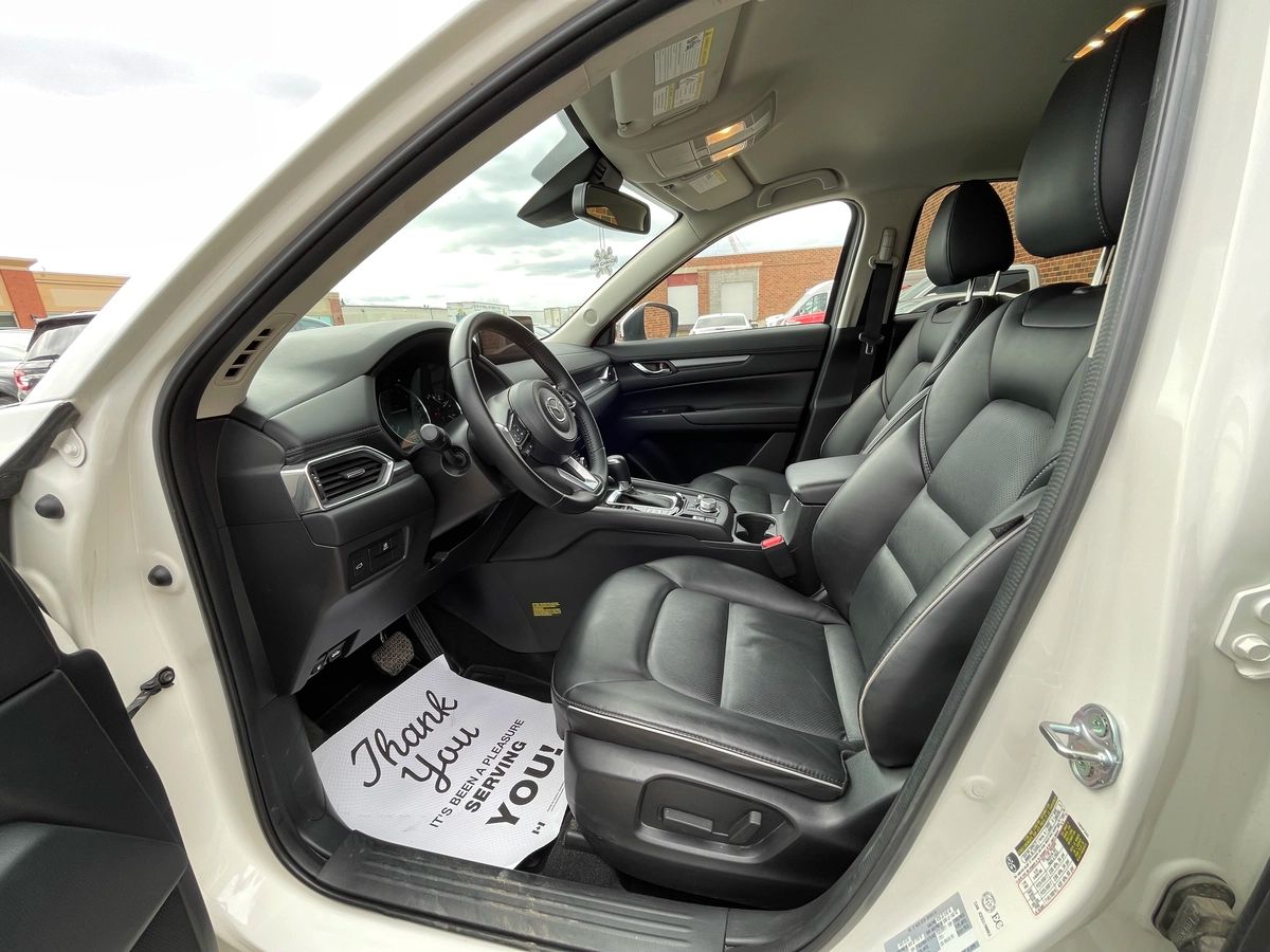 2025 Mazda CX-5 - Image 13