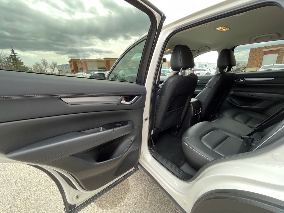 2025 Mazda CX-5 - Image 15