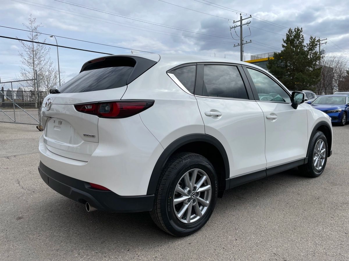 2025 Mazda CX-5 - Image 5