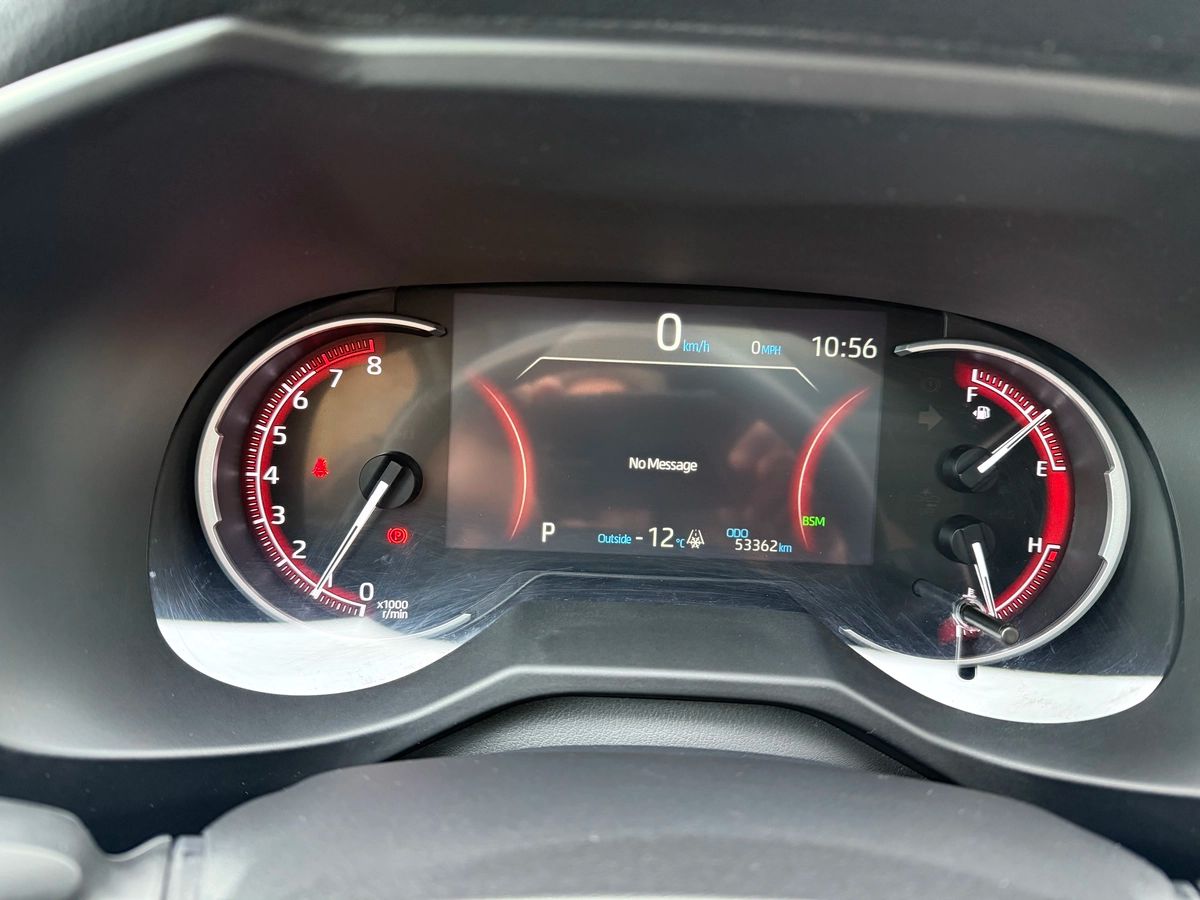 2021 Toyota RAV4 - Image 22