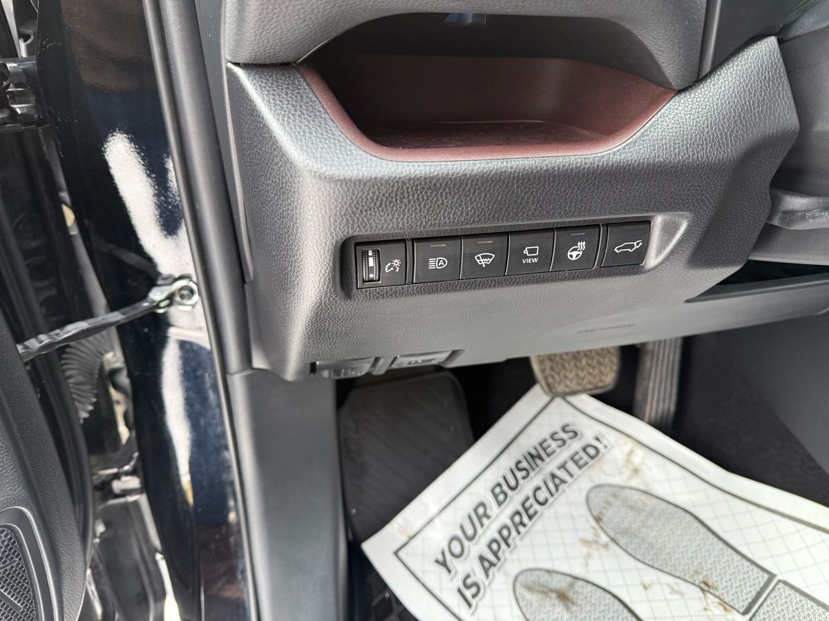 2021 Toyota RAV4 - Image 21