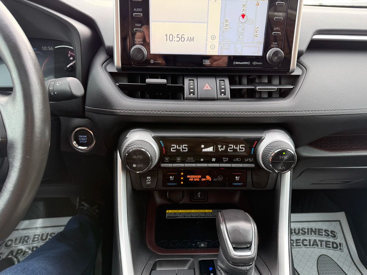 2021 Toyota RAV4 - Image 25