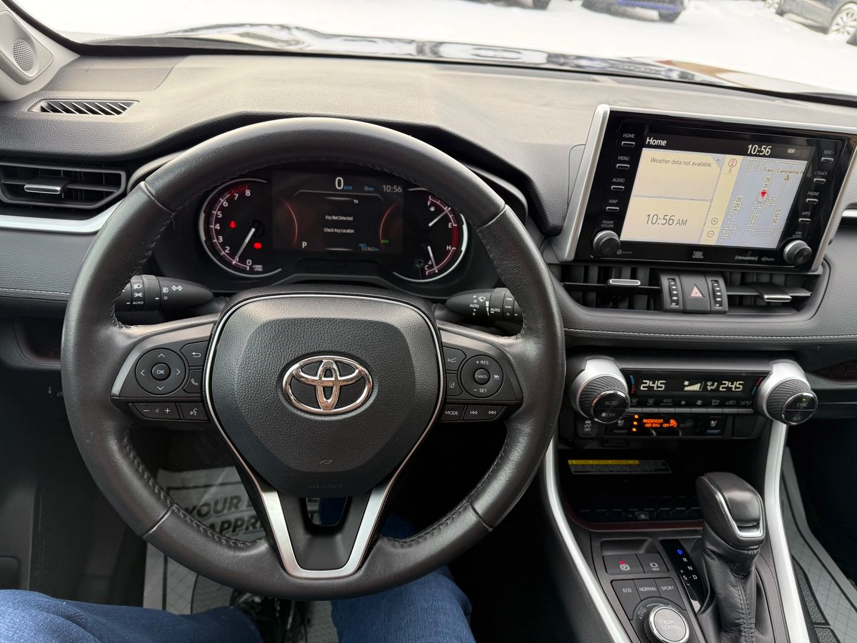 2021 Toyota RAV4 - Image 23