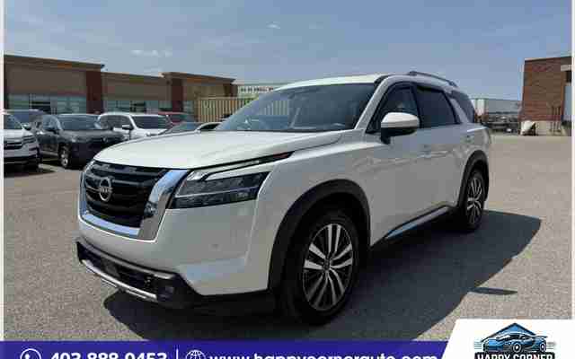 2022 Nissan Pathfinder Platinum - Request more images