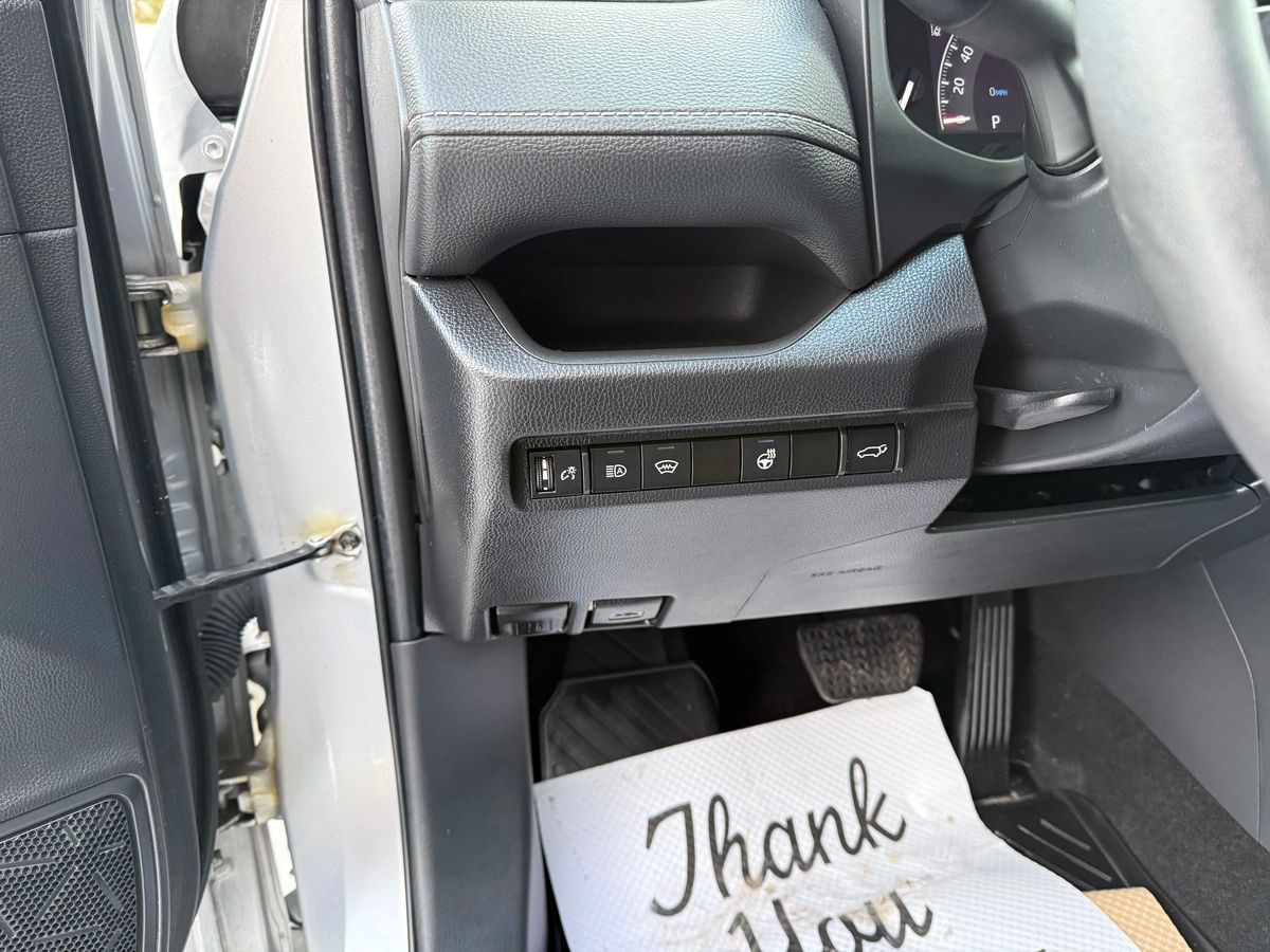 2023 Toyota RAV4 - Image 21