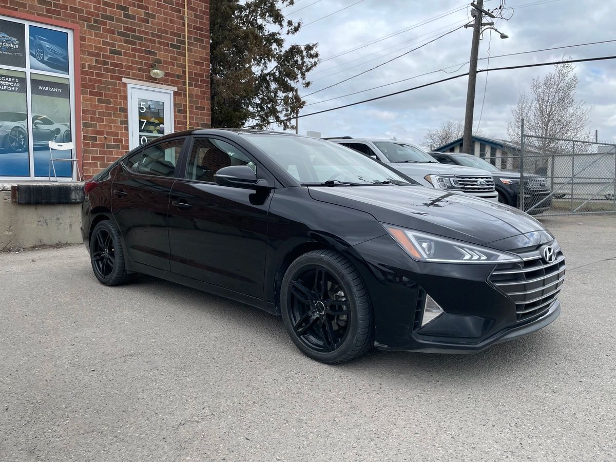 2020 Hyundai Elantra - Image 3