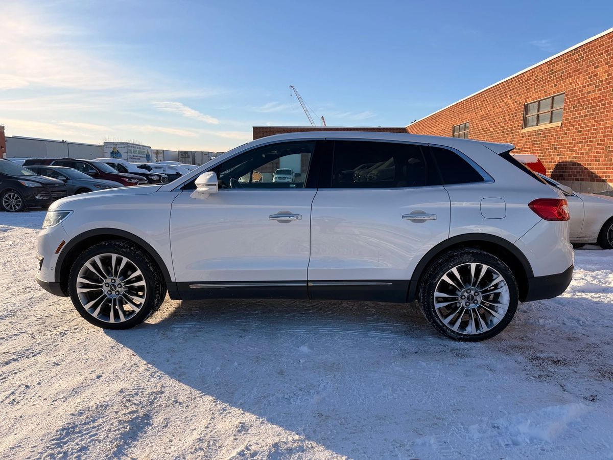 2017 Lincoln MKX - Image 8