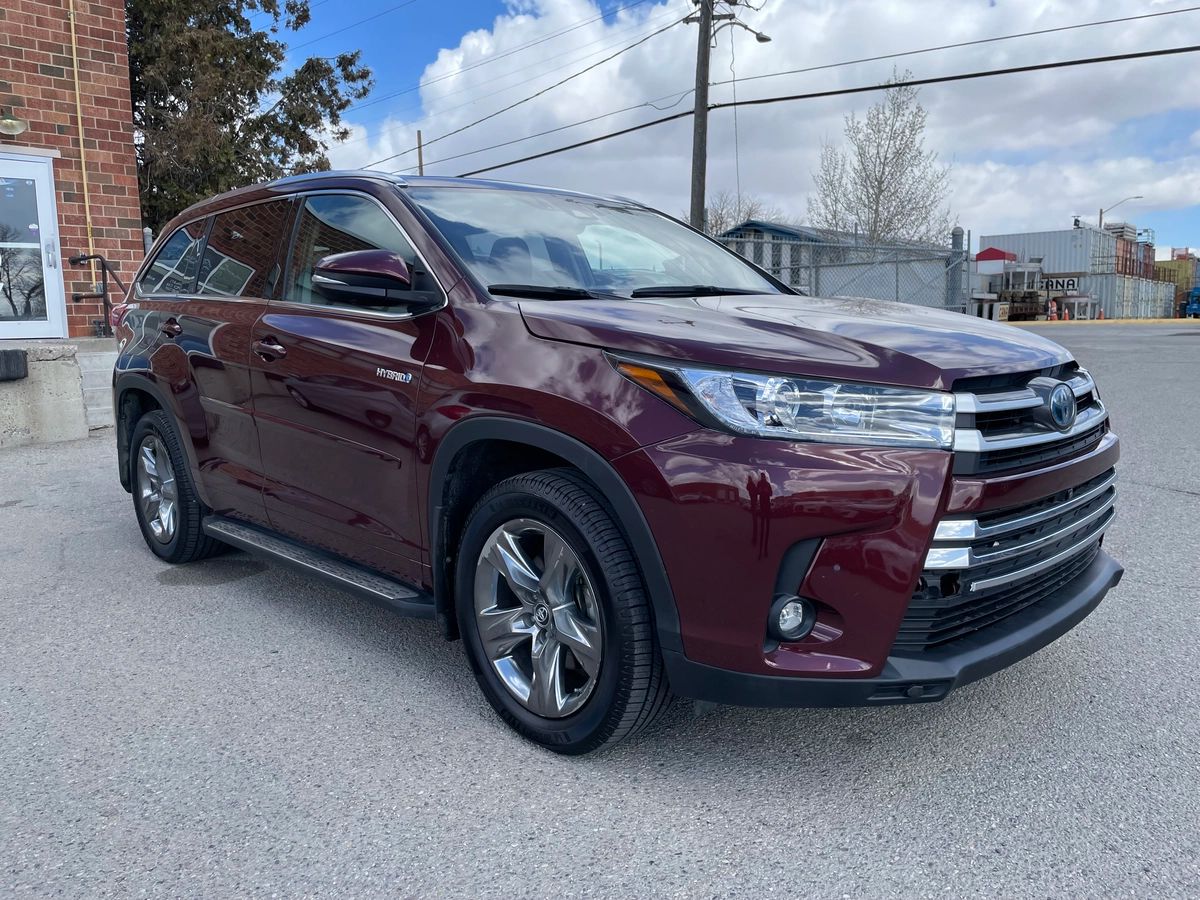2019 Toyota Highlander Hybrid - Image 3