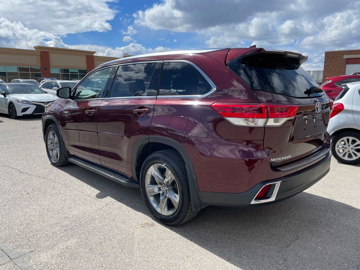 2019 Toyota Highlander Hybrid - Image 7