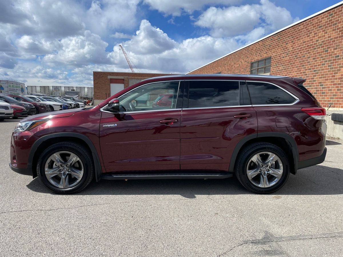 2019 Toyota Highlander Hybrid - Image 8