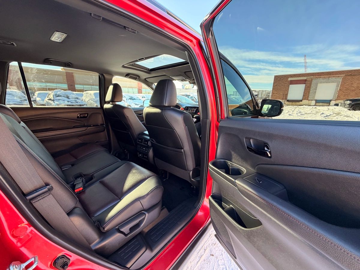 2024 Honda Passport - Image 21